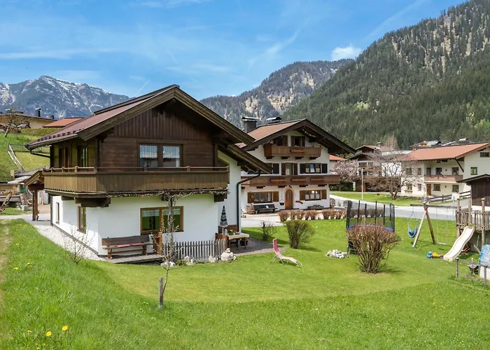 Ferienhaus & -Wohnung Flatscher