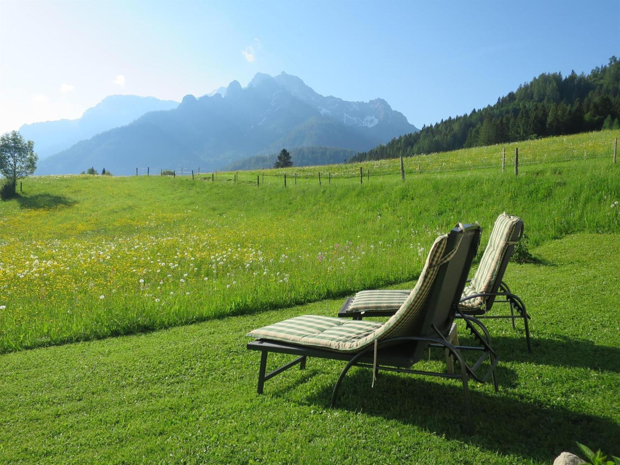 & -wohnung Flatscher Hébergement de vacances *