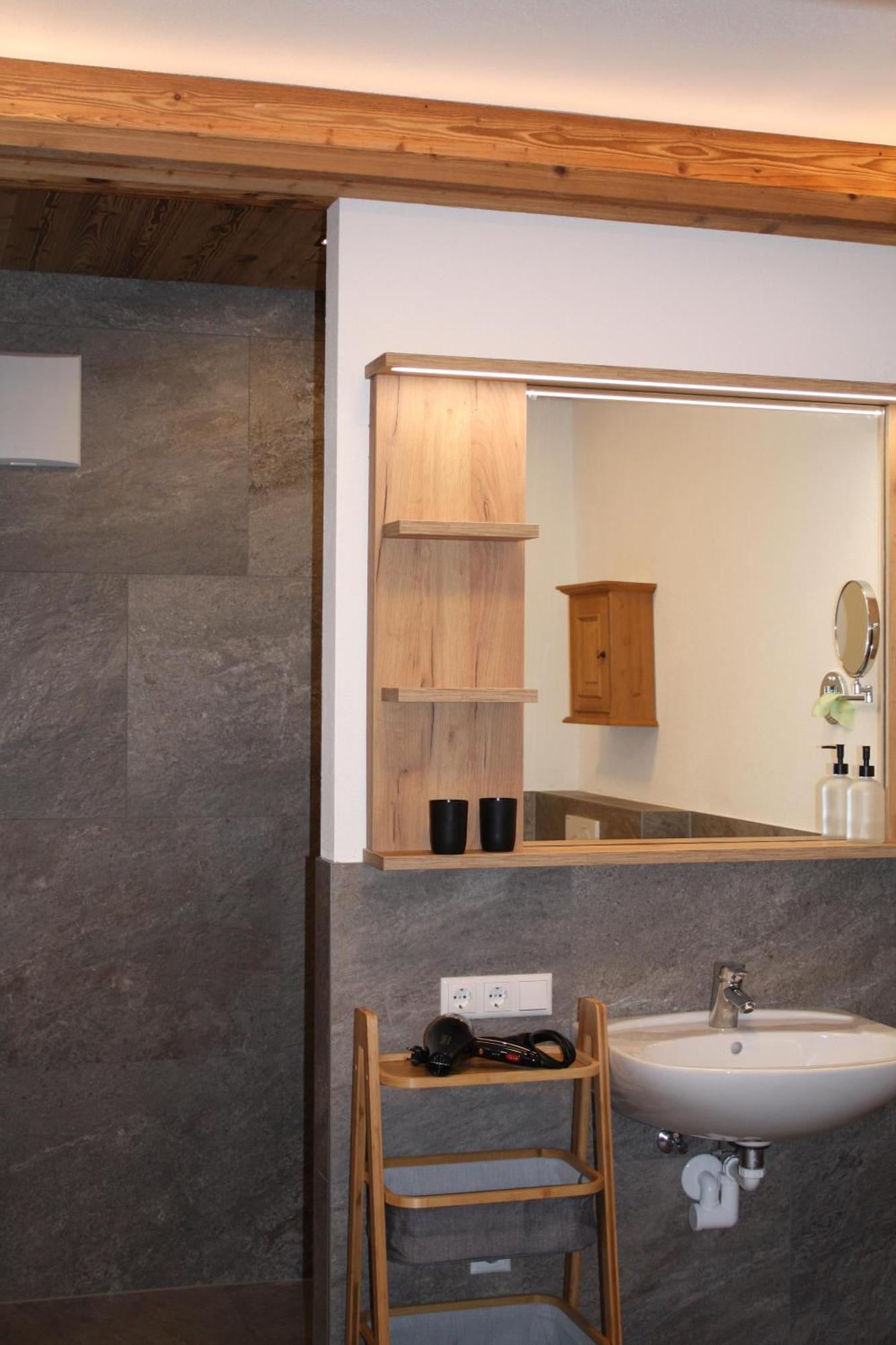 & -wohnung Flatscher Dom wakacyjny