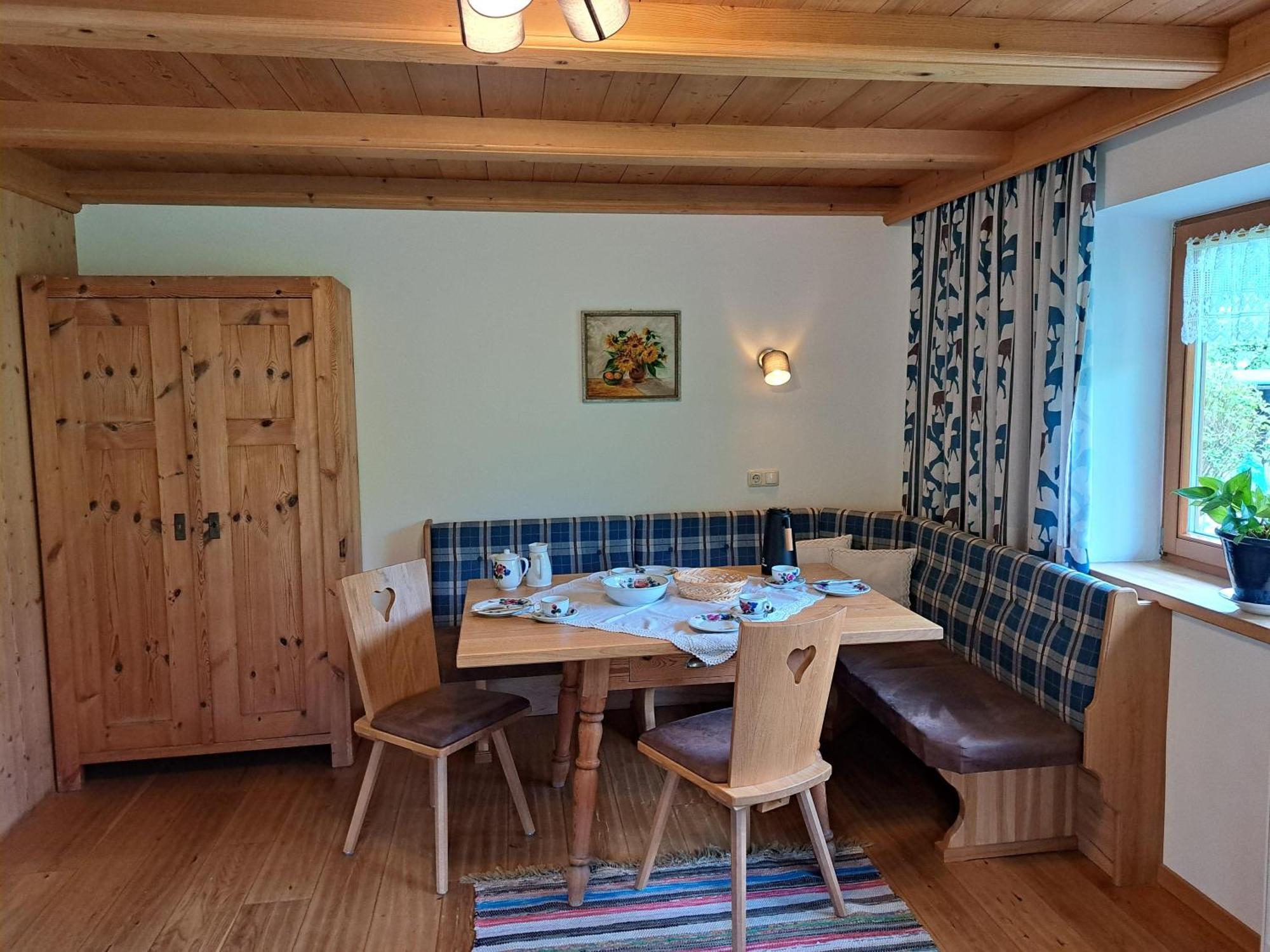 & -wohnung Flatscher Hébergement de vacances *